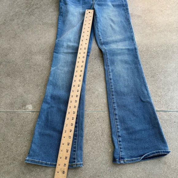 Serra Retreat Stretch Fit and Flare LONG LEGS size 4 - Picture 4 of 10